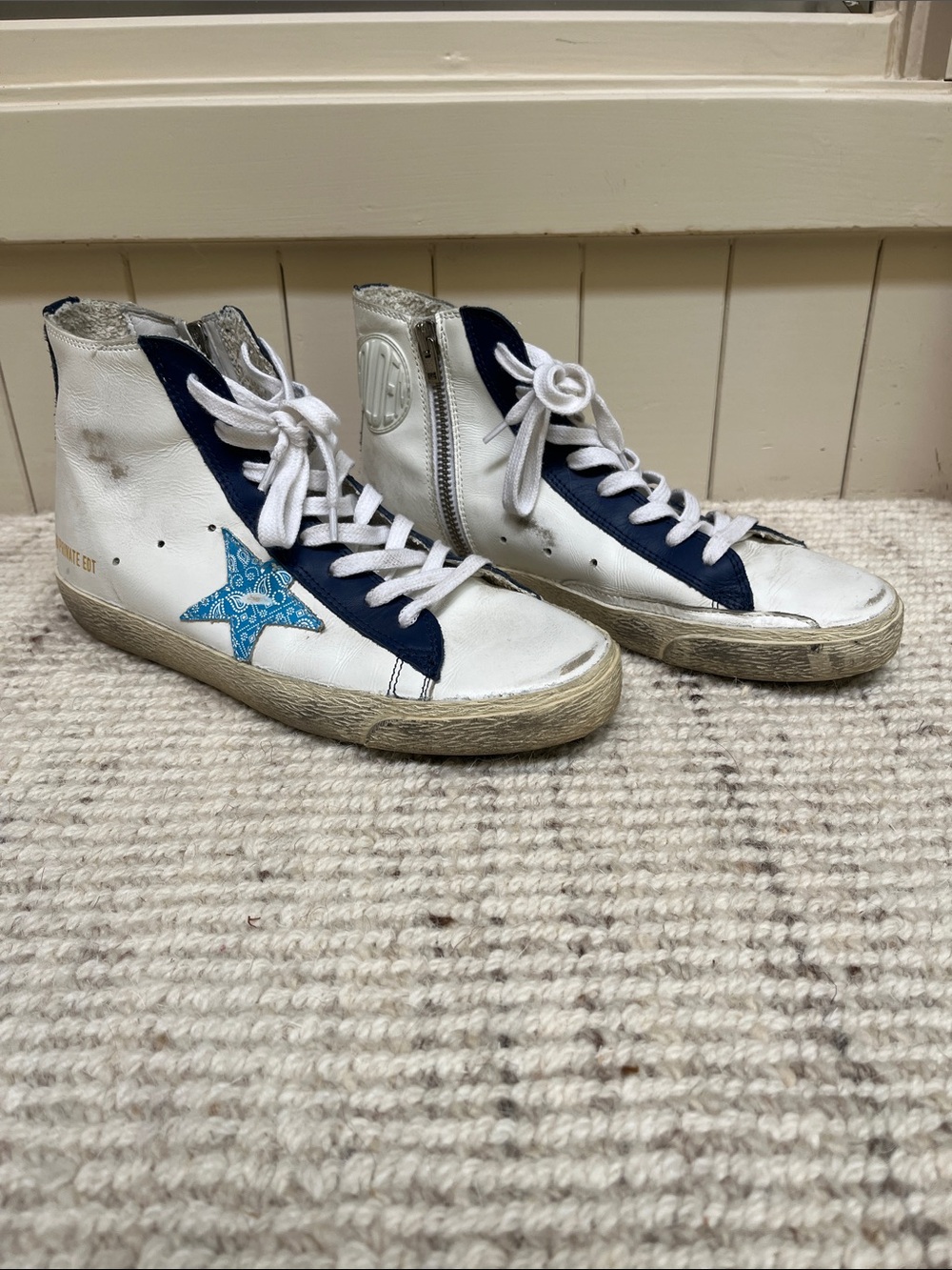 NWOT Golden Goose Size 37 Francy White High-Top Sneakers
